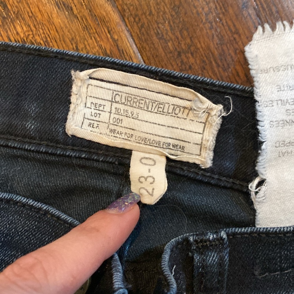 Jeans - Picture 3 of 5